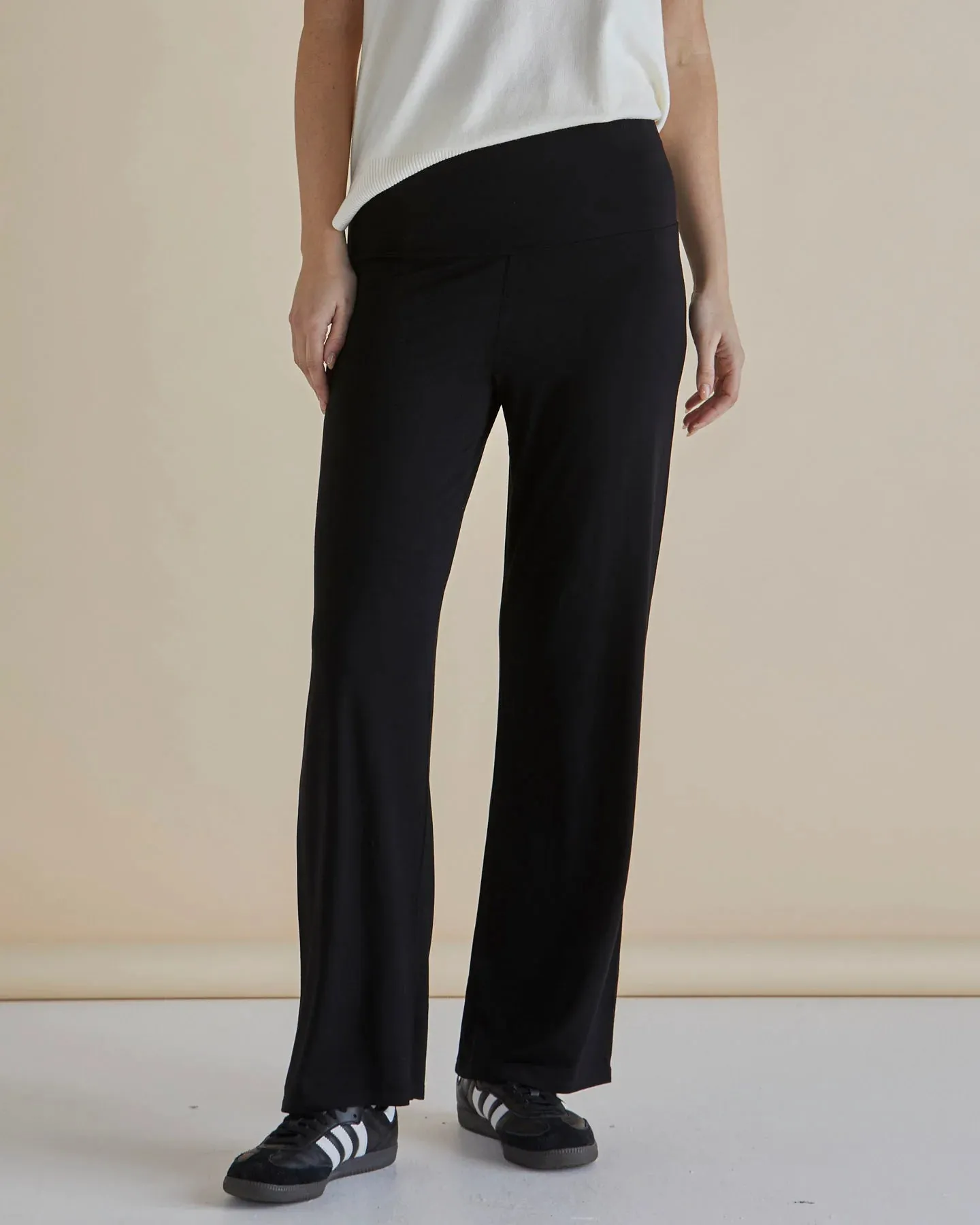Betty Basic Houston Bamboo Relaxed Pant - Black