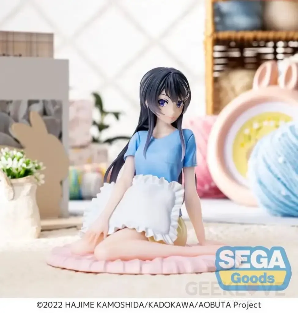 Luminasta "Rascal Does Not Dream of Bunny Girl Senpai" "Mai Sakurajima" Pajamas