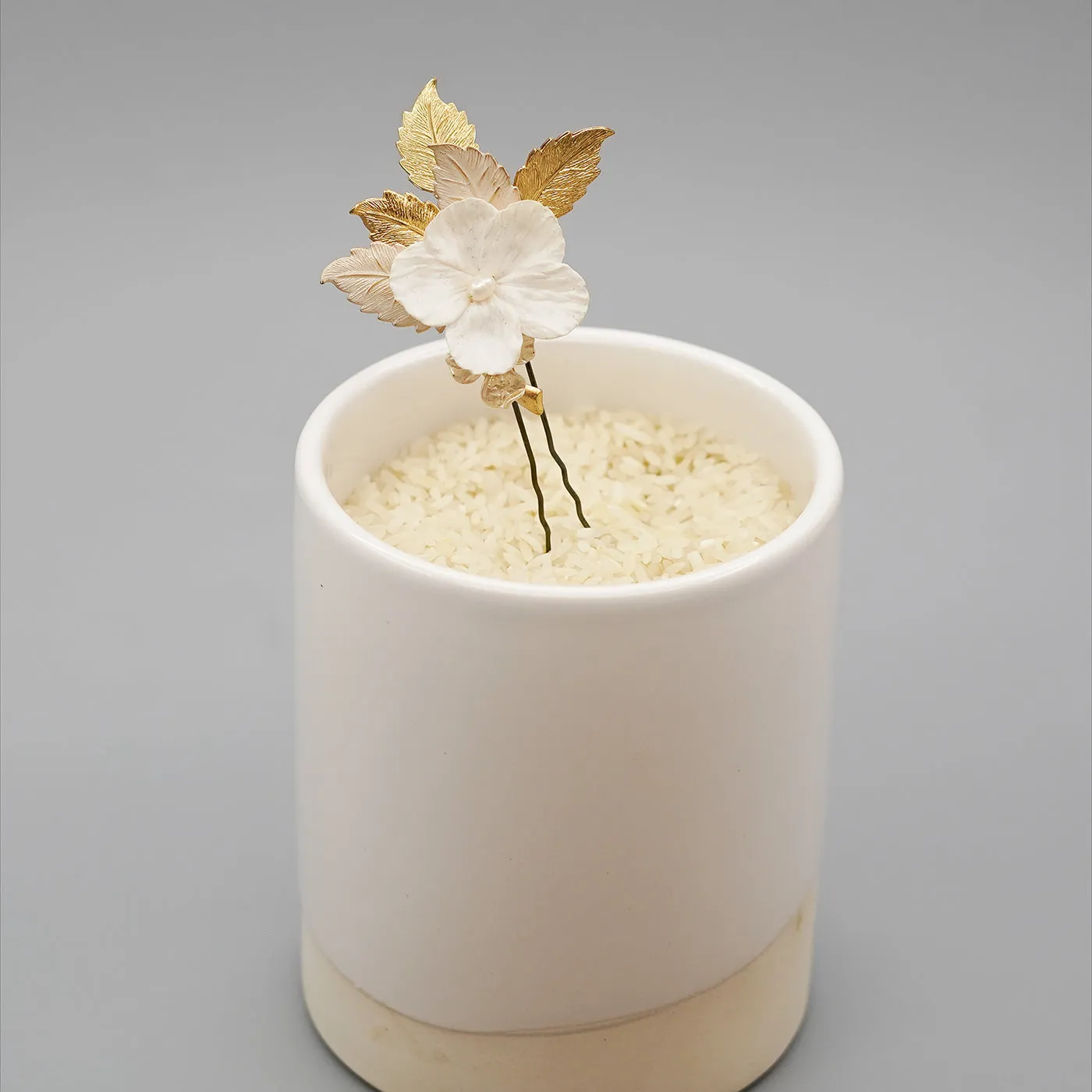 Talia Flower Hair Pin